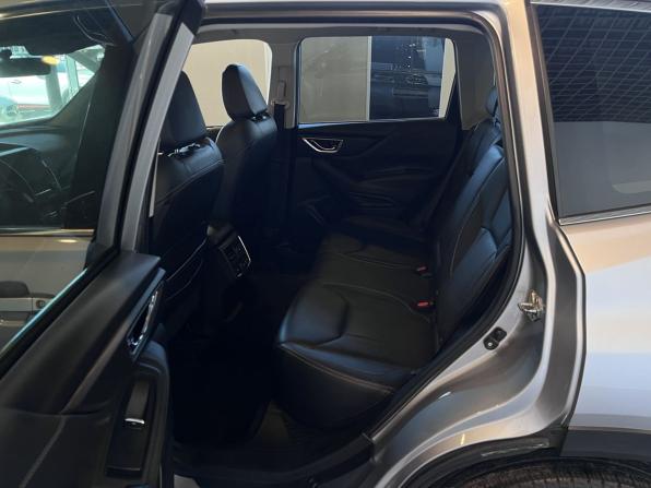 Subaru Forester V с пробегом 2018 года, цена 2 468 000 рублей, 127642 км, внедорожник, Автокод Объявления