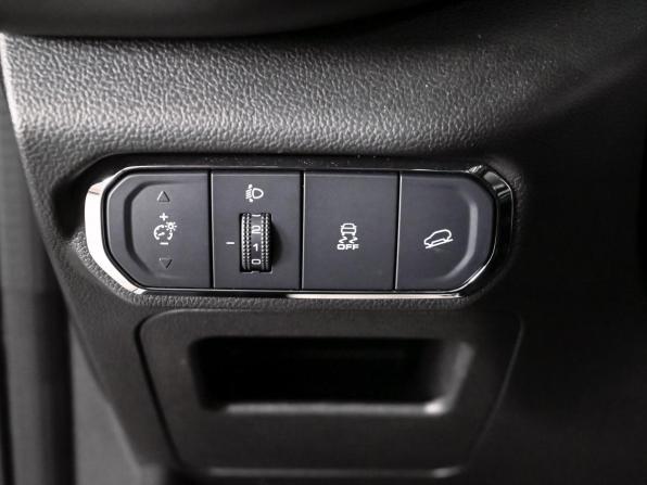 Haval Jolion I Рестайлинг с пробегом 2025 года, цена 2 350 000 рублей, 13795 км, внедорожник, Автокод Объявления