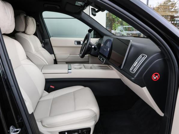 Li Auto (Lixiang) L7 I с пробегом 2023 года, цена 5 798 000 рублей, 42313 км, внедорожник, Автокод Объявления