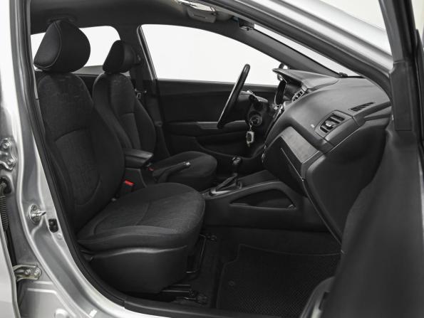 Kia Rio III Рестайлинг с пробегом 2015 года, цена 1 080 000 рублей, 163995 км, хэтчбек, Автокод Объявления