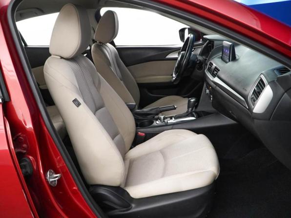 Mazda 3 III (BM) Рестайлинг с пробегом 2018 года, цена 1 613 055 рублей, 127378 км, седан, Автокод Объявления