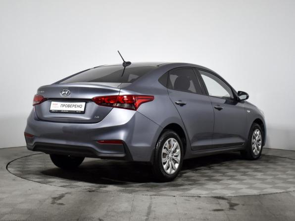 Hyundai Solaris II с пробегом 2018 года, цена 1 390 000 рублей, 99651 км, седан, Автокод Объявления
