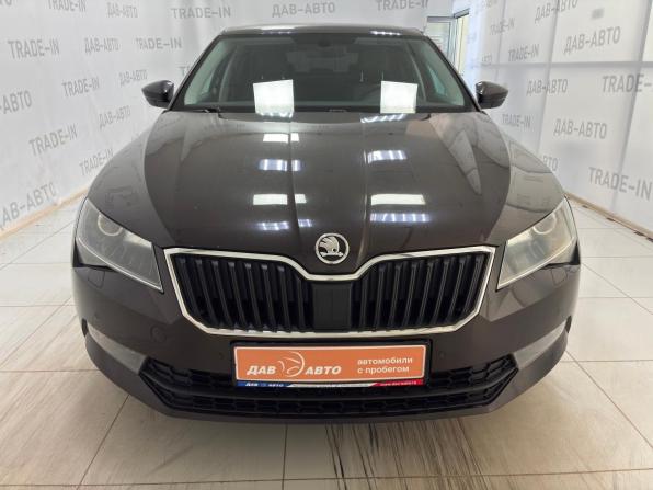 Skoda Superb III с пробегом 2018 года, цена 1 780 000 рублей, 155000 км, лифтбек, Автокод Объявления