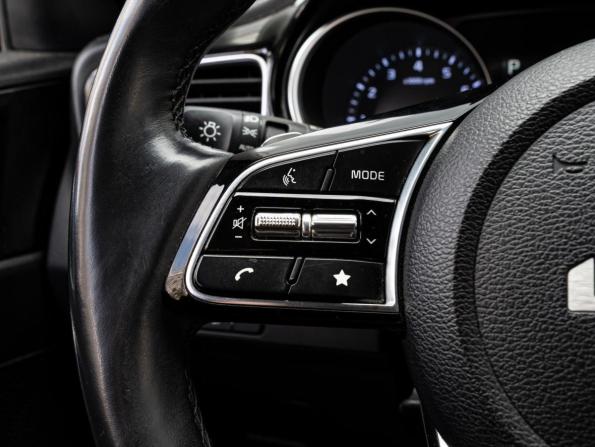 Kia Ceed III Рестайлинг с пробегом 2022 года, цена 2 220 000 рублей, 85948 км, универсал, Автокод Объявления
