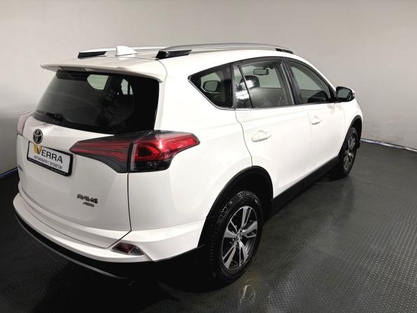 Toyota RAV4 IV (XA40) Рестайлинг с пробегом 2019 года, цена 2 990 000 рублей, 43300 км, внедорожник, Автокод Объявления