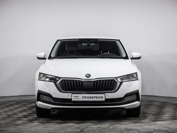 Skoda Octavia IV (A8) с пробегом 2021 года, цена 2 399 000 рублей, 117155 км, лифтбек, Автокод Объявления