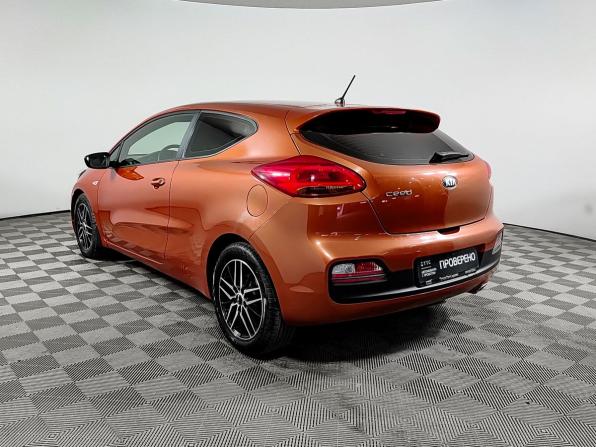 Kia Ceed II с пробегом 2013 года, цена 920 000 рублей, 166639 км, хэтчбек, Автокод Объявления