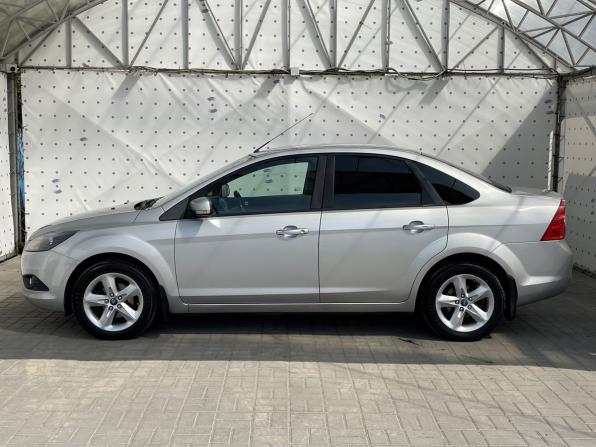 Ford Focus II Рестайлинг с пробегом 2011 года, цена 695 000 рублей, 113715 км, седан, Автокод Объявления