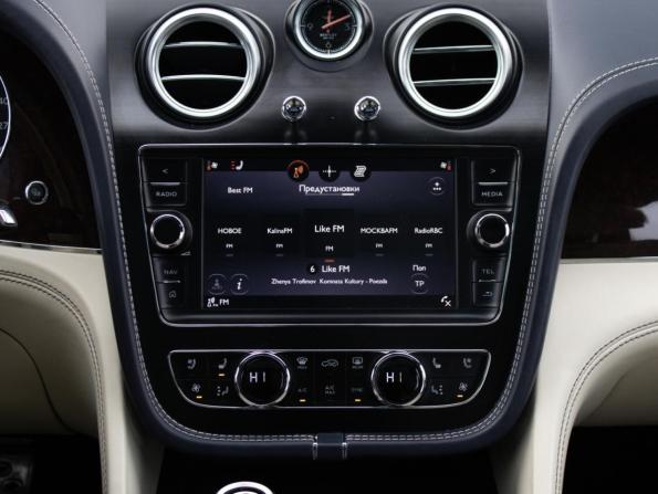 Bentley Bentayga I с пробегом 2016 года, цена 7 100 000 рублей, 143231 км, внедорожник, Автокод Объявления