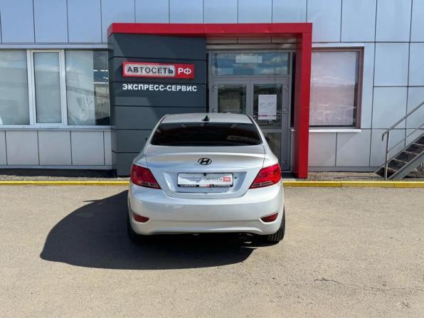 Hyundai Solaris I с пробегом 2012 года, цена 946 000 рублей, 168298 км, седан, Автокод Объявления