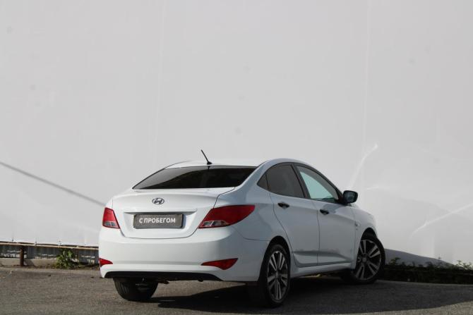 Hyundai Solaris I с пробегом 2014 года, цена 870 000 рублей, 196000 км, седан, Автокод Объявления
