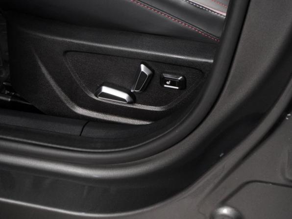 Geely Coolray I Рестайлинг с пробегом 2024 года, цена 2 129 000 рублей, 27567 км, внедорожник, Автокод Объявления