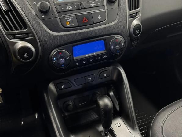 Hyundai ix35 I с пробегом 2013 года, цена 1 240 000 рублей, 192488 км, внедорожник, Автокод Объявления