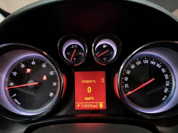 Opel Astra J Рестайлинг с пробегом 2012 года, цена 940 000 рублей, 133355 км, хэтчбек, Автокод Объявления