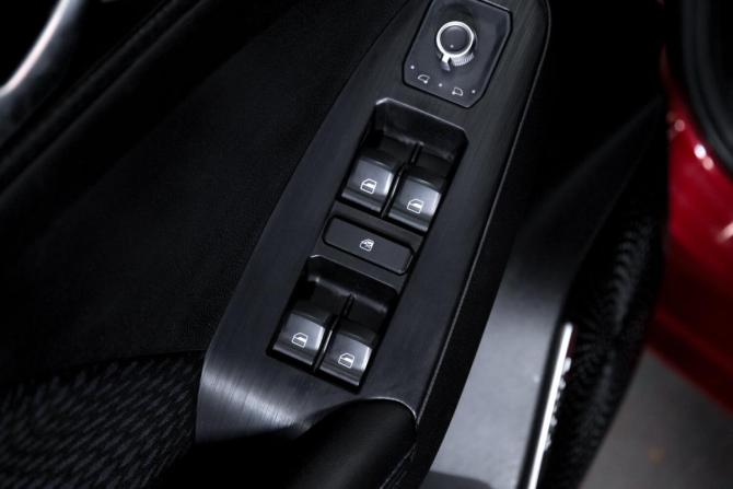 Haval Jolion I с пробегом 2022 года, цена 1 599 000 рублей, 65380 км, внедорожник, Автокод Объявления