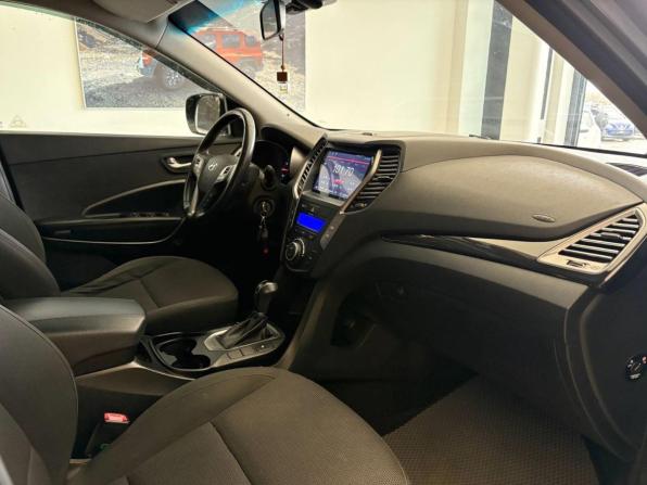 Hyundai Santa Fe III с пробегом 2012 года, цена 1 585 000 рублей, 230000 км, внедорожник, Автокод Объявления