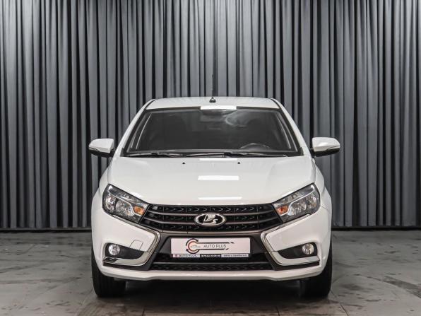 Lada (ВАЗ) Vesta I с пробегом 2021 года, цена 1 099 000 рублей, 71615 км, седан, Автокод Объявления