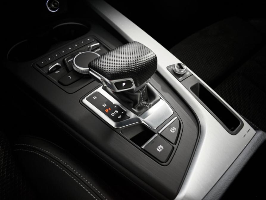 Audi A4 V (B9) Москва  - изображение 16
