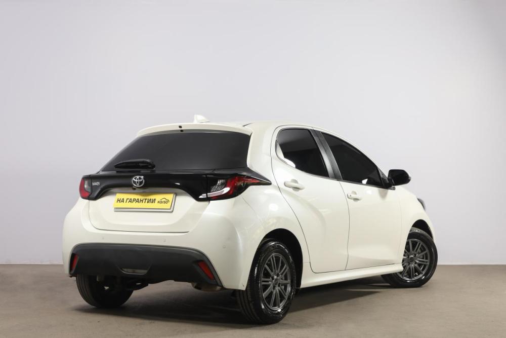 Toyota Yaris IV Новосибирск  - изображение 7