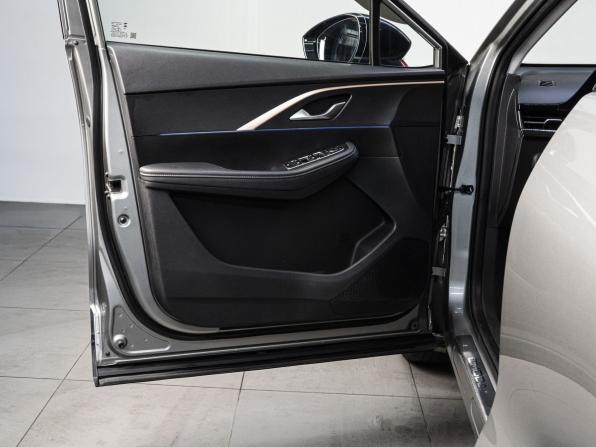 Omoda C5 I с пробегом 2022 года, цена 1 550 000 рублей, 62996 км, внедорожник, Автокод Объявления