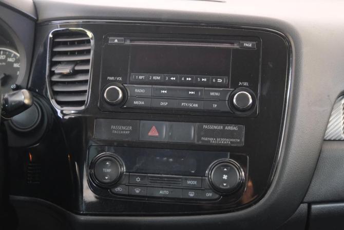 Mitsubishi Outlander III с пробегом 2012 года, цена 1 449 000 рублей, 145000 км, внедорожник, Автокод Объявления