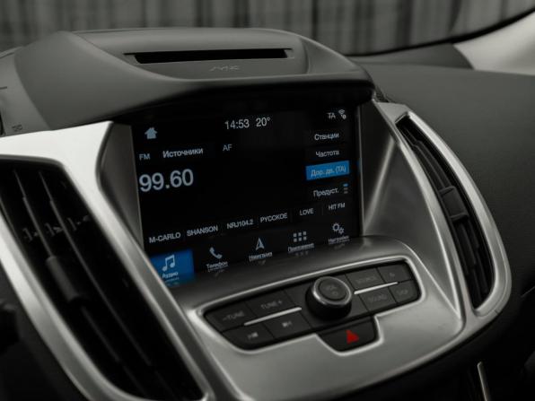 Ford Kuga II Рестайлинг с пробегом 2017 года, цена 1 680 000 рублей, 142915 км, внедорожник, Автокод Объявления