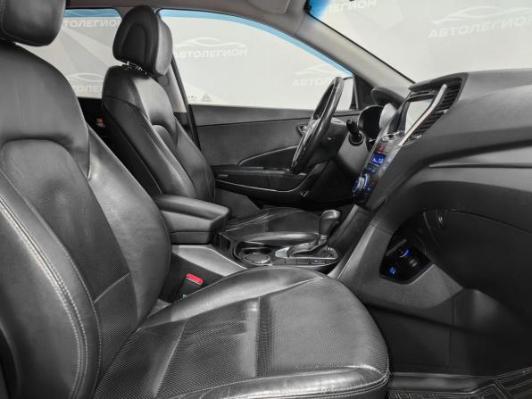 Hyundai Santa Fe III Рестайлинг с пробегом 2016 года, цена 2 402 000 рублей, 204000 км, внедорожник, Автокод Объявления