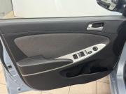 Hyundai Solaris I Санкт-Петербург  - изображение 33