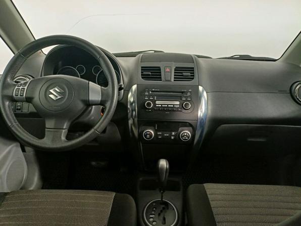 Suzuki SX4 I (Classic) Рестайлинг с пробегом 2011 года, цена 899 000 рублей, 124265 км, хэтчбек, Автокод Объявления