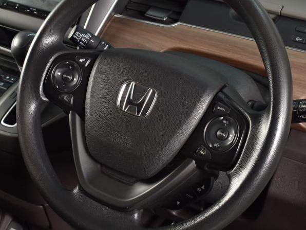 Honda Freed II Рестайлинг с пробегом 2020 года, цена 1 664 995 рублей, 70729 км, компактвэн, Автокод Объявления