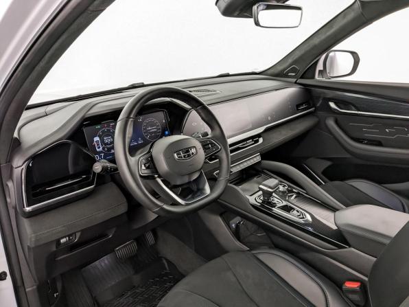 Geely Monjaro I с пробегом 2024 года, цена 3 600 000 рублей, 13494 км, внедорожник, Автокод Объявления