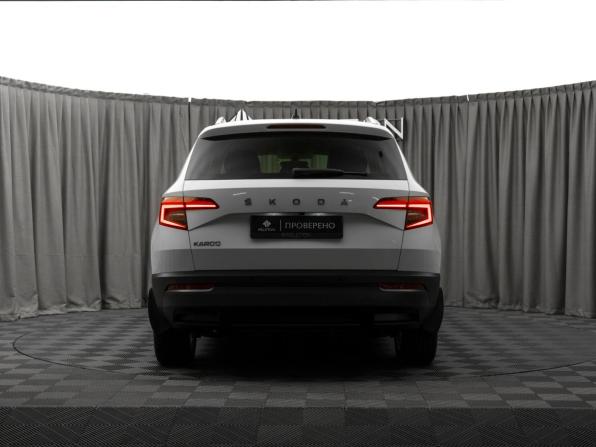 Skoda Karoq I с пробегом 2020 года, цена 2 470 000 рублей, 90053 км, внедорожник, Автокод Объявления