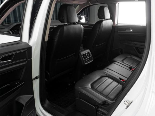 Volkswagen Teramont I с пробегом 2019 года, цена 4 558 000 рублей, 76245 км, внедорожник, Автокод Объявления