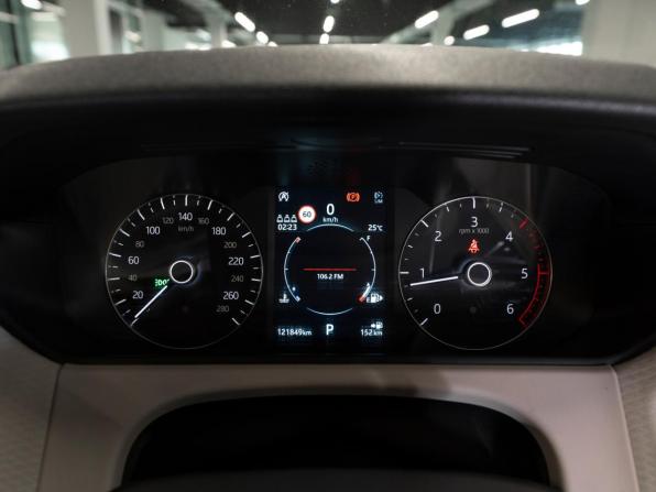 Land Rover Range Rover Velar I с пробегом 2018 года, цена 3 750 000 рублей, 121850 км, внедорожник, Автокод Объявления