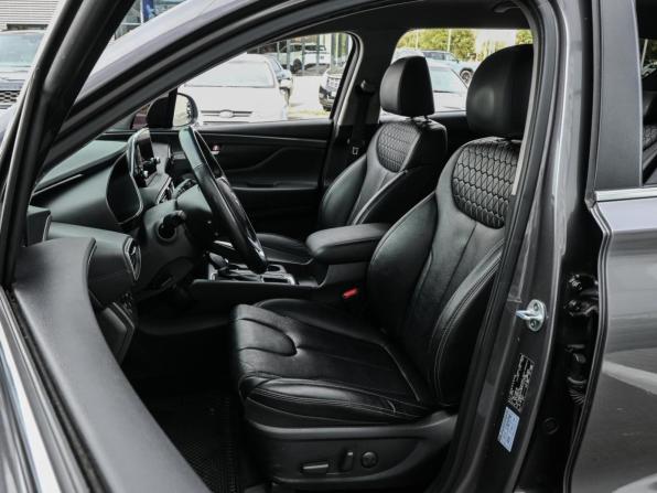 Hyundai Santa Fe IV с пробегом 2019 года, цена 3 159 000 рублей, 65984 км, внедорожник, Автокод Объявления