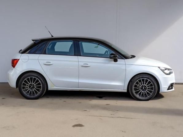 Audi A1 I (8X) с пробегом 2012 года, цена 1 230 000 рублей, 47550 км, хэтчбек, Автокод Объявления