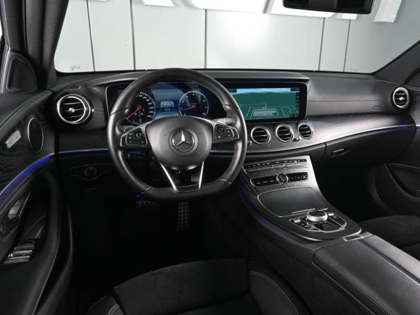 Mercedes-Benz E-Класс V (W213 S213 C238) с пробегом 2017 года, цена 3 399 000 рублей, 63192 км, седан, Автокод Объявления