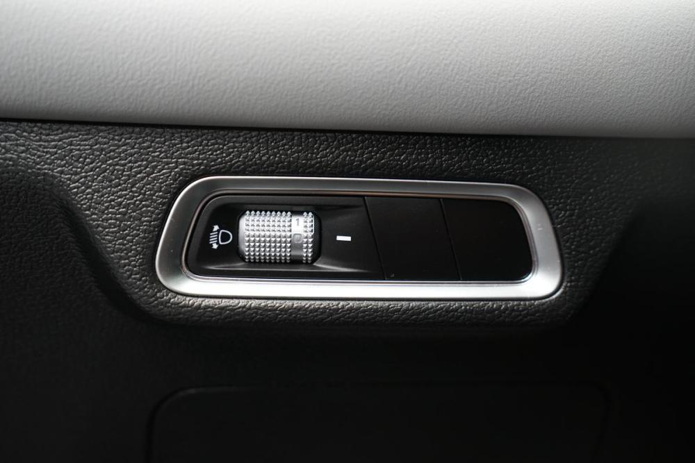 Geely Coolray I Рестайлинг Крым  - изображение 13