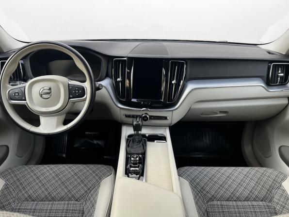 Volvo XC60 II с пробегом 2021 года, цена 4 200 000 рублей, 96813 км, внедорожник, Автокод Объявления