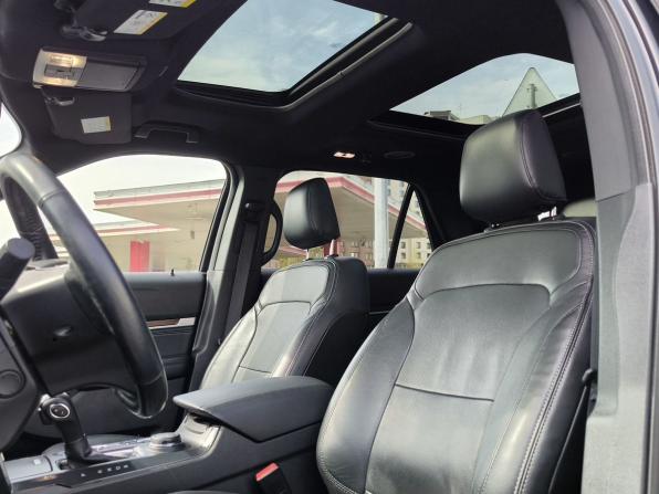 Ford Explorer V Рестайлинг 2 с пробегом 2018 года, цена 3 400 000 рублей, 99850 км, внедорожник, Автокод Объявления