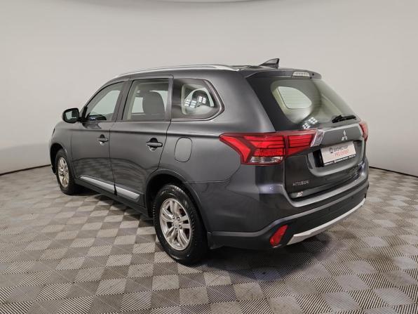 Mitsubishi Outlander III Рестайлинг 3 с пробегом 2018 года, цена 1 419 000 рублей, 310235 км, внедорожник, Автокод Объявления