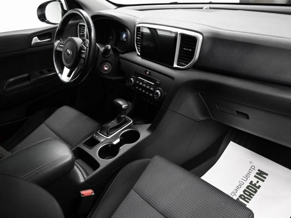 Kia Sportage IV Рестайлинг с пробегом 2018 года, цена 2 245 000 рублей, 53079 км, внедорожник, Автокод Объявления