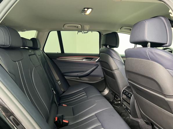 BMW 5 серии VII (G30/G31/G38) с пробегом 2020 года, цена 4 490 000 рублей, 78030 км, универсал, Автокод Объявления
