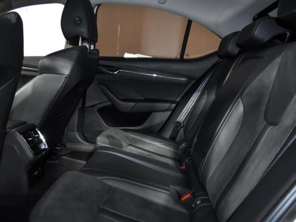 Skoda Octavia IV (A8) с пробегом 2022 года, цена 1 999 990 рублей, 79701 км, лифтбек, Автокод Объявления