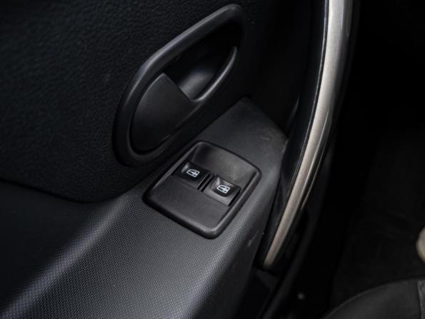 Renault Sandero II с пробегом 2018 года, цена 1 120 000 рублей, 112041 км, хэтчбек, Автокод Объявления
