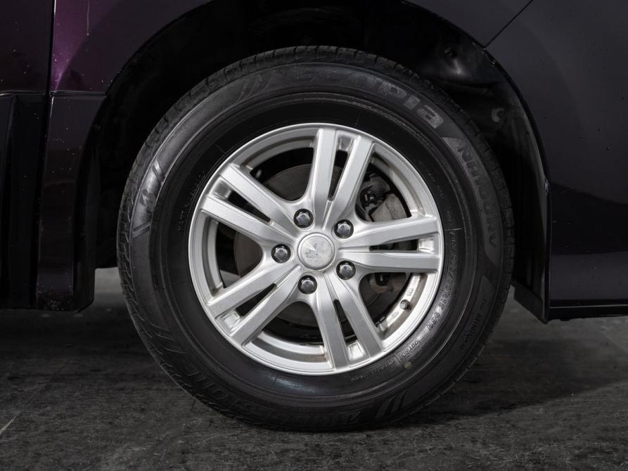 Toyota Voxy III (R80) Иркутск  - изображение 20