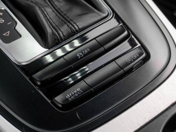 Audi A4 IV (B8) Рестайлинг с пробегом 2012 года, цена 1 839 000 рублей, 205340 км, седан, Автокод Объявления