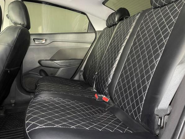Hyundai Solaris II с пробегом 2017 года, цена 1 099 000 рублей, 134158 км, седан, Автокод Объявления