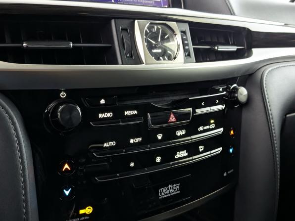Lexus LX III Рестайлинг 2 с пробегом 2020 года, цена 10 200 000 рублей, 84963 км, внедорожник, Автокод Объявления