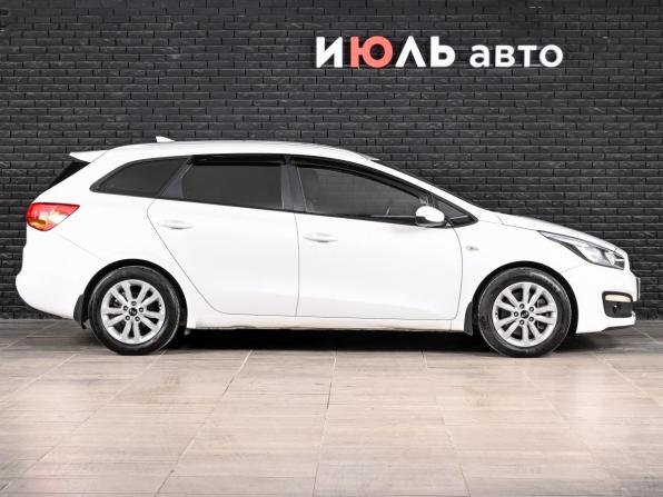 Kia Ceed II Рестайлинг с пробегом 2018 года, цена 1 450 000 рублей, 153383 км, универсал, Автокод Объявления